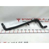 21 Шланг охлаждения с тройного клапана на четвертной клапан Tesla model S 6008298-00-G